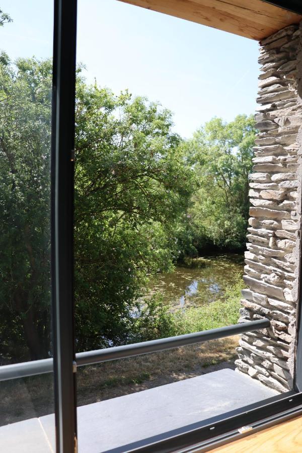 La Petite Boire - Chambres D'Hotes Pres D'Angers Murs-Erigne Exteriör bild