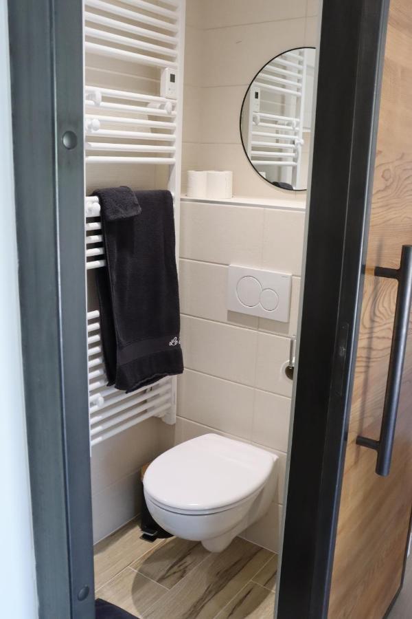La Petite Boire - Chambres D'Hotes Pres D'Angers Murs-Erigne Exteriör bild